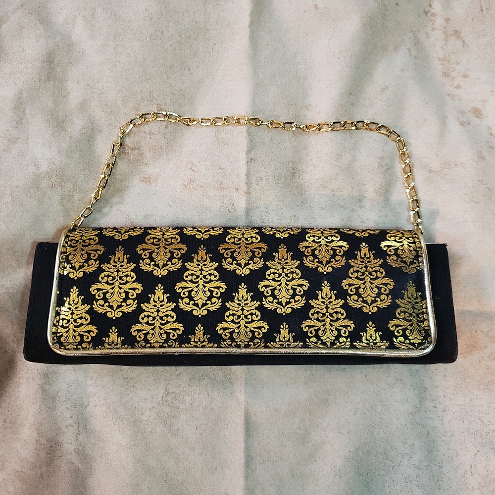 Black and Gold Baguette